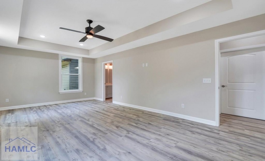 Spacious Family Room