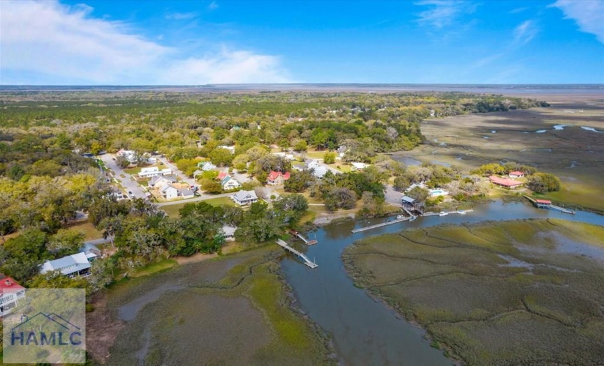 Yellow Bluff Community Amenities