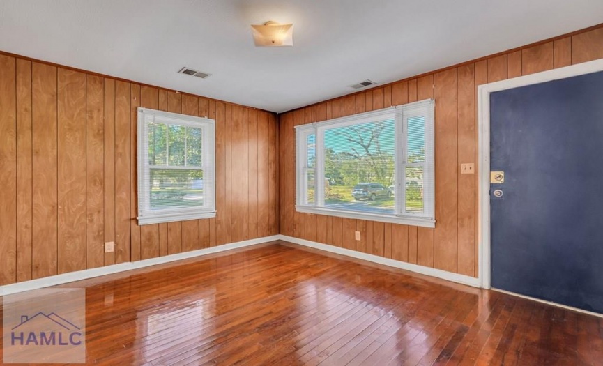 Spacious Living Room