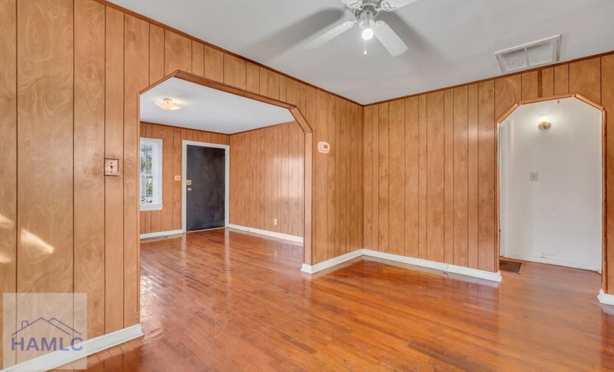 Separate Formal Dining Room