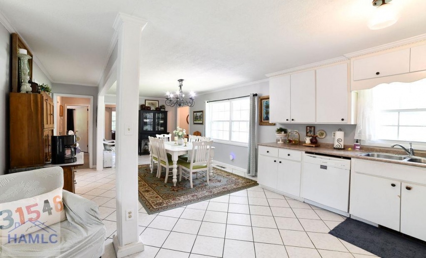 705 S Elm St, United States 31546, 3 Bedrooms Bedrooms, 9 Rooms Rooms,2 BathroomsBathrooms,For Sale,S Elm St,158699