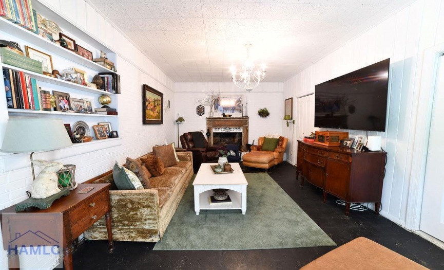 705 S Elm St, United States 31546, 3 Bedrooms Bedrooms, 9 Rooms Rooms,2 BathroomsBathrooms,For Sale,S Elm St,158699